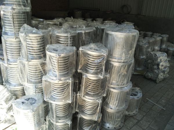 法(fǎ)蘭金屬軟管